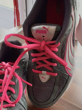 Sneakers “ PUMA “ Größe 40 in Grau/Pink