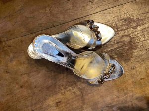 Schuhe Giorgio Galustro 38 in Gold