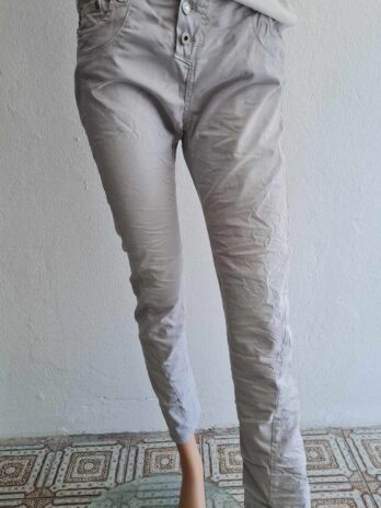 Jeans Medium in Grau