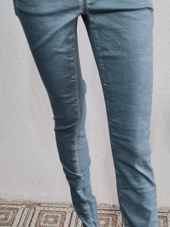 Jeans “ Made in Italy “ Größe 34/36 in Steingrün