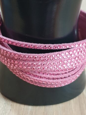 Armband “ No Name “ in Rosa Lederbänder Swarovskisteine