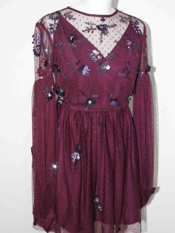 Kleid „Asos“ 36 in Pflaume bestickt