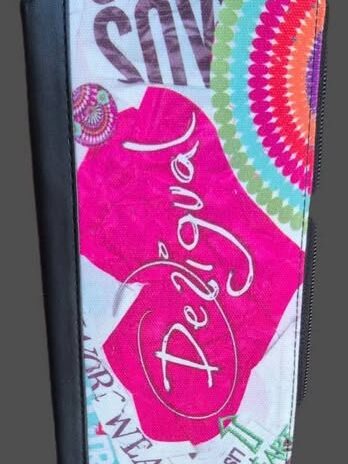 Geldbörse “ Desigual “ in Bunt gemustert/Textil Breite ca 24cm Höhe ca 12cm