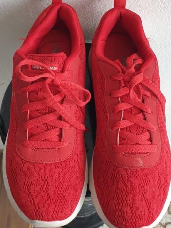 Sneakers “ Skechers “ Größe 37 in Rot