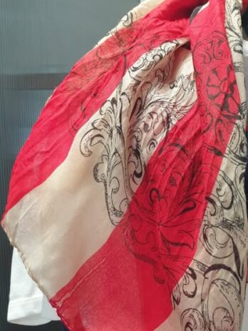 Schal “ No Name “ in Blau/Rot/Beige