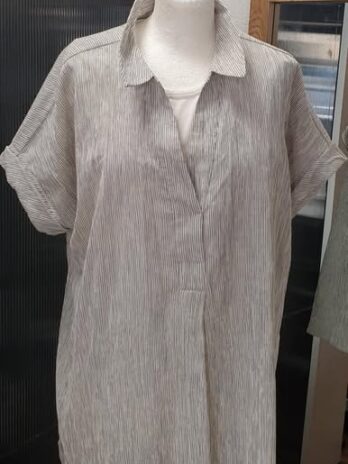 Bluse “ Opus “ Größe 40 in Weiß/Grau gestreift