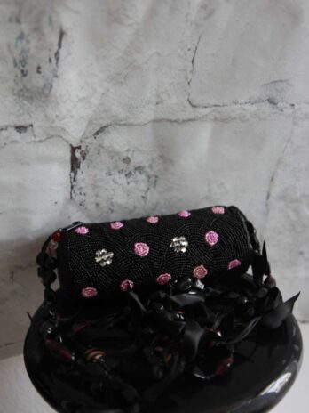 Balltasche „La Regate“ Br. 16cm Hö. 8cm in bestickt Rosa/Schwarz