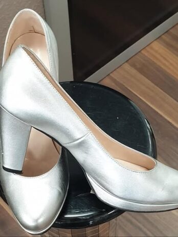 Pumps “ Peter Kaiser “ Größe 37,5 in Silber/Leder