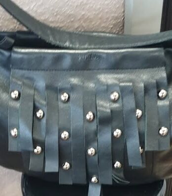 Tasche “ Furla “ in Schwarz/Leder Maße Breite ca 36cm Höhe ca 26cm