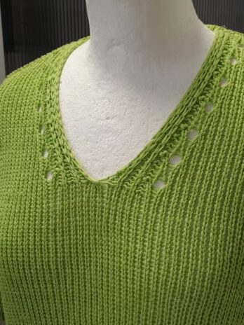 Pulli “ Made in Italy “ Größe 40 in Apfelgrün