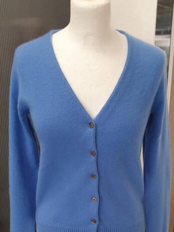 Weste “ Dine`n Dance “ Größe 36 in Aquablau 100% Cashmere