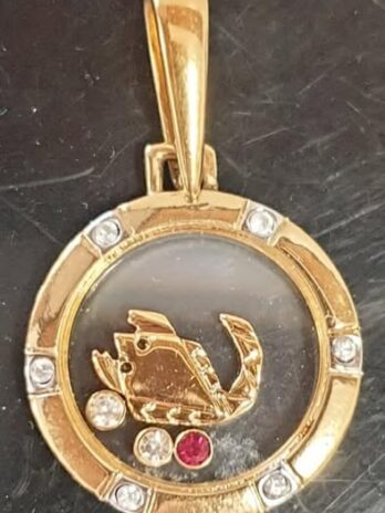 Anhänger “ Pierre Lang “ in Gold/Skorpion