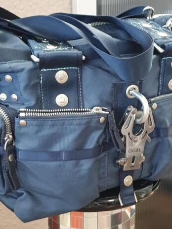 Tasche “ George Gina & Lucy “ in Dunkelblau/Textil Maße Breite ca 36cm Höhe ca 32cm