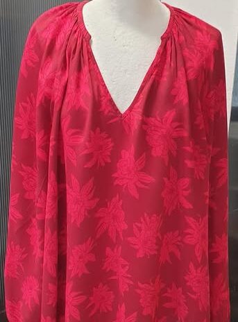 Bluse “ Tommy Hilfiger “ Größe XL in Rot/Pink gemustert 100% Viscose