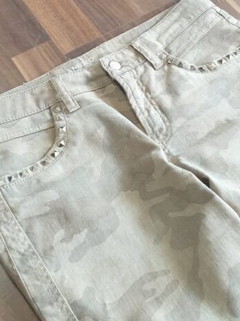 Jeans “ Cambio “ Größe 38 in Hellbraun/Camouflage