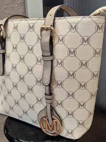 Tasche “ M “ in Beige gemustert Kunstleder NEU! Maße Breite ca 34cm Höhe ca 26cm