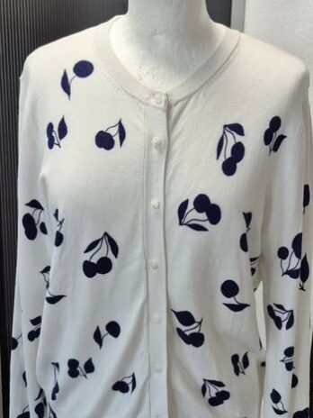 Cardigan “ Marks & Spencer “ Größe 40 in Weiß/Dunkelblau/Kirschen