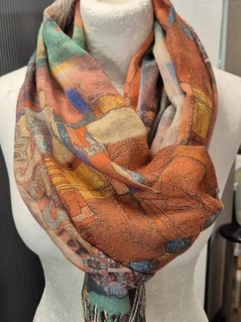 Pashmina “ Made in Italy “ in Bunt gemustert 80% Viscose 20% Seide