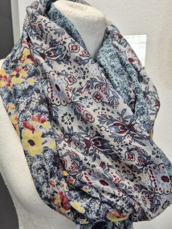 Schal “ No Name “ in Blau/Gelb/Floral gemustert
