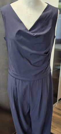 Jumpsuit “ Betty & Co “ Größe 38 in Dunkelblau