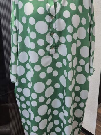 Kleid “ Monte Cervino “ Größe OS (38-40/42) in Grün/Weiß getupft