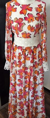 Maxikleid “ Hugo Boss “ Größe 36 in Pink/Orange/Spitze mit Cut-Outs(Ärmel)