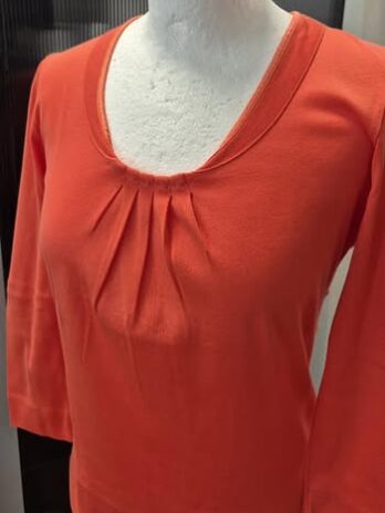 Shirt “ Strenesse “ Größe 36 in Rot