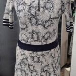 Strickkleid “ Hugo Boss “ Größe 36 in Dunkelblau/Beige gemustert