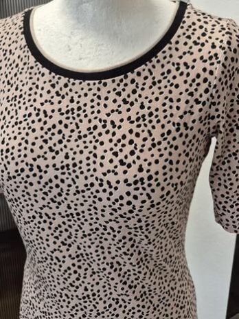 Shirt “ Comma “ Größe 36 in Taupe/Schwarz gemustert