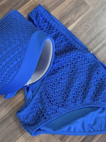 Bikini “ Triumph “ Größe 40/42 in Blitzblau