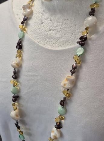 Kette “ Bijou Brigitte “ in Beige/Mint/Gelb/Braun