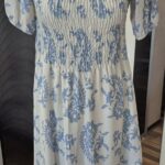 Kleid “ New Collection “ Größe 36 in Offwhite/Hellblau gemustert