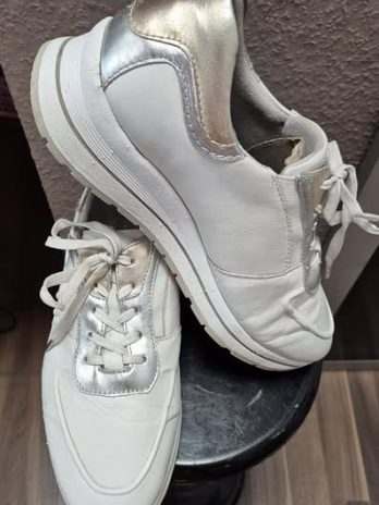 Sneakers “ Tamaris “ Größe 41 in Weiß/Silber/Gold