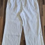 Hose “ Marccain Sports “ Größe 44 (N6) in Weiß 65% Leinen 7/8 Länge