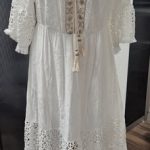 Boohoo Kleid “ Made in Italy “ Größe 42/44 in Weiß/Gold