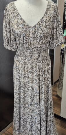 Maxikleid “ Heine “ Größe 38 in Grau/Beige/Rosa floral