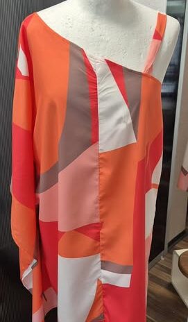 Shirt “ Made in Italy “ Größe 38/40 in Coralle/Orange/Offwhite/Rosa/Schlamm gemustert