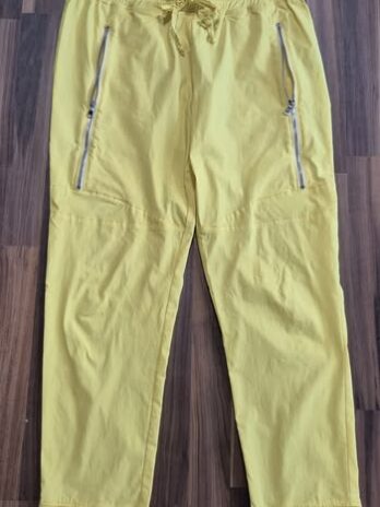 Hose “ Benedikt By Jones “ Größe 40 in Gelb