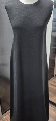 Kleid “ COS “ Größe L in Anthrazitgrau/Glänzend