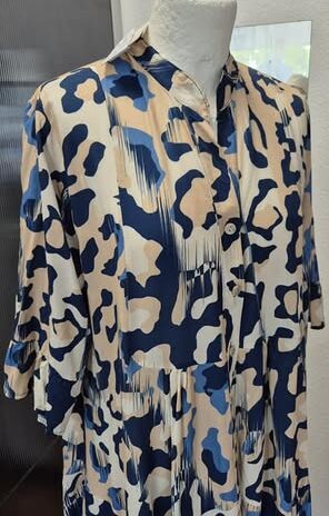 Kleid “ Emma Fashion “ Größe 40/42 in Blau/Beige gemustert NEU!