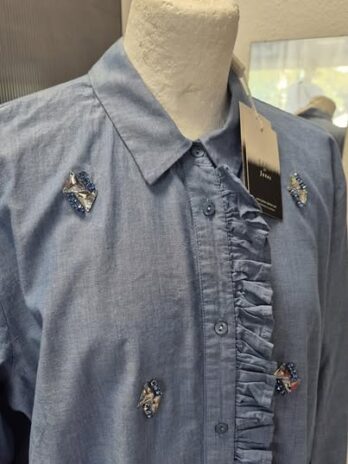 Bluse “ Jones “ Größe 42 in Blau/Bestickt NEU!