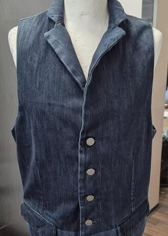 Herren Jeans Gilet “ Boss Orange “ Größe M in Blau