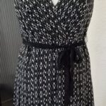 Kleid “ Esprit “ Größe 40 in Schwarz/Weiß gemustert