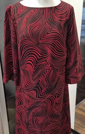 Kleid “ Comma “ Größe 42 in Schwarz/Rot gemustert