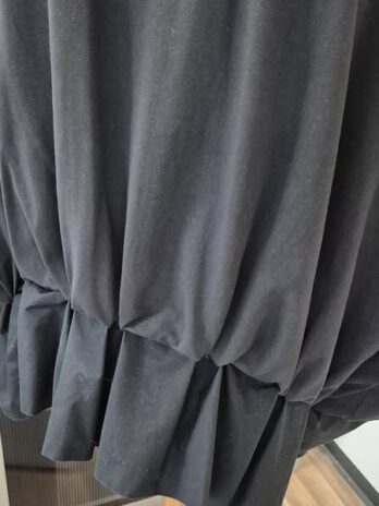 Oberteil “ COS “ Größe OS in Schwarz