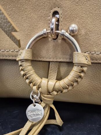 Tasche “ See By Chloe` “ in Senfgelb/Leder Breite ca 32cm Höhe ca 21cm