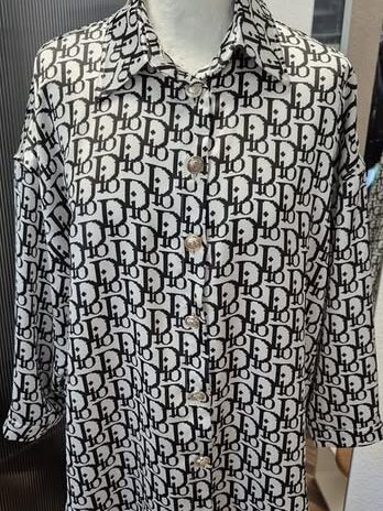 Bluse “ La Viva “ Größe M in Schwarz/Weiß gemustert