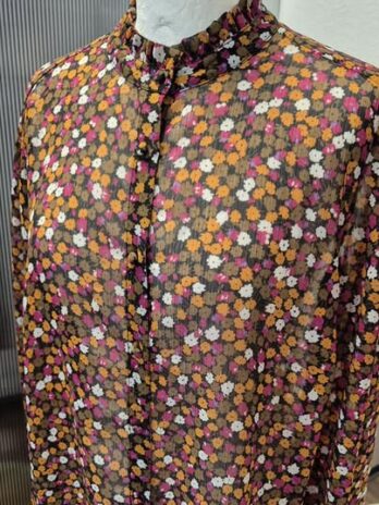 Bluse “ Modström “ Größe 40  in Magenta/Curry/Oliv gemustert