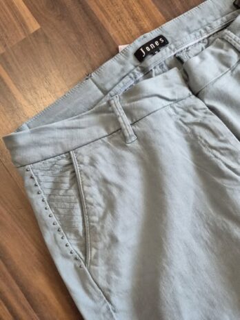 Jeans “ Jones “ Größe 38 in hellem Aquablau