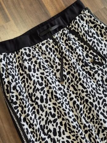 JoggPants “ Liu-Jo “ Größe S/M in Schwarz/Weiß gemustert elastischer Bund
